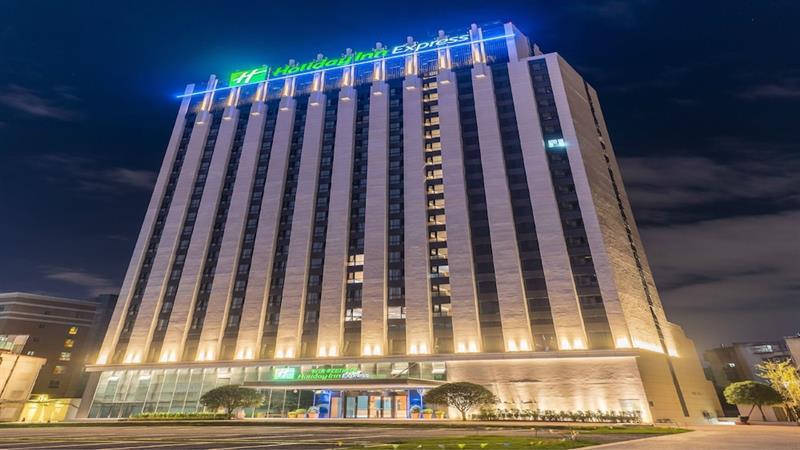 Holiday Inn Express Kunming West By Ihg Exteriör bild