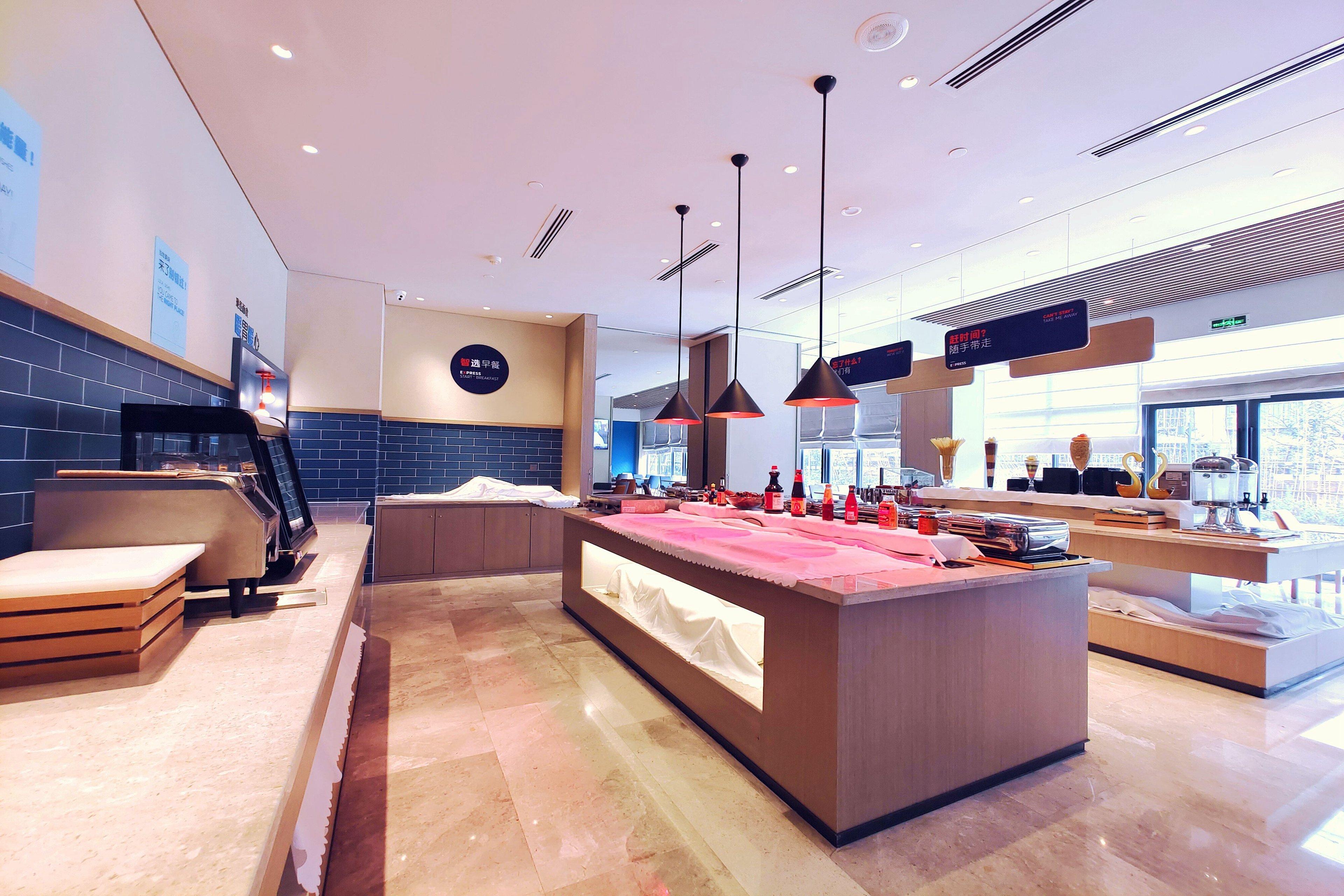 Holiday Inn Express Kunming West By Ihg Exteriör bild